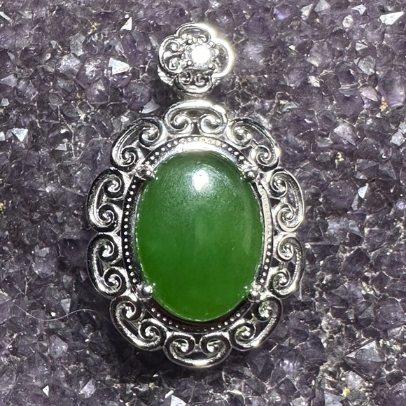 Jade 925 Sterling Silver Pendant CZ Accent New - Picture 1 of 6